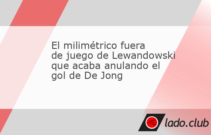En el 50" del partido cuando De Jong había enviado al fondo de la red Pedri pide el cambio, se marcha cojeando del campo y la cara de Hansi Flick lo dice todo 